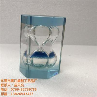 東莞市黃江鑫新工藝品廠 專注于工藝美術品、金屬與塑料制品制造